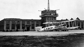La primera TWR de control aéreo